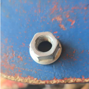 Tuerca de fijación de rueda trasera Z20 PLUS (Juego de cuatro)